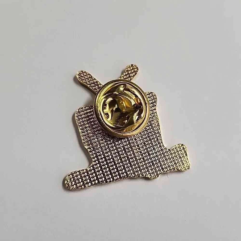 Gold Riley Telethon Pin - Picture 2 of 3